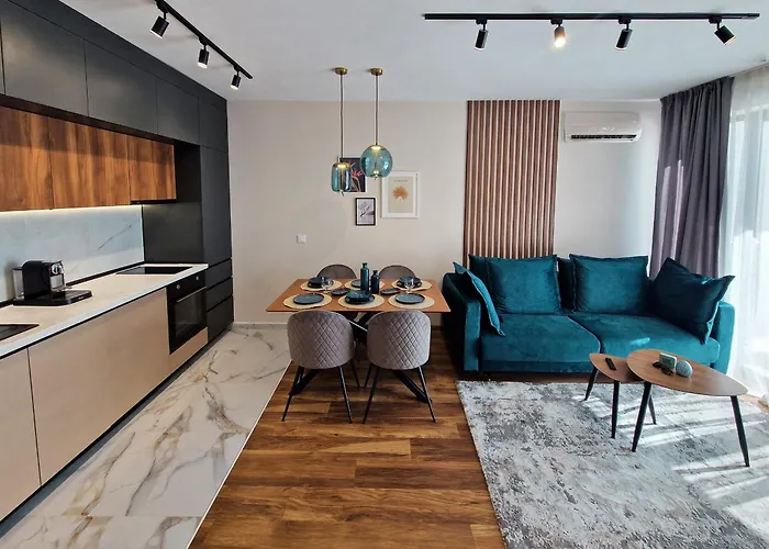 Lejlighed Sea View -10 Min To -weekend Access -garage Incl Varna