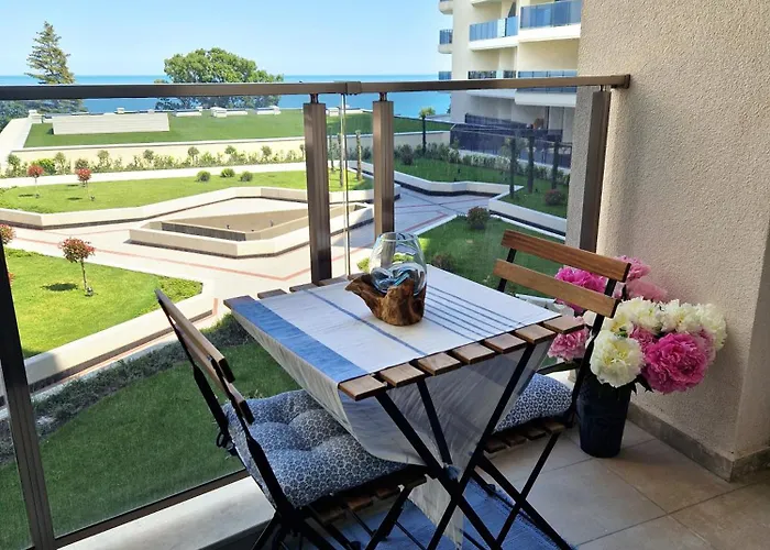 Sea View -10 Min To -weekend Access -garage Incl * Varna