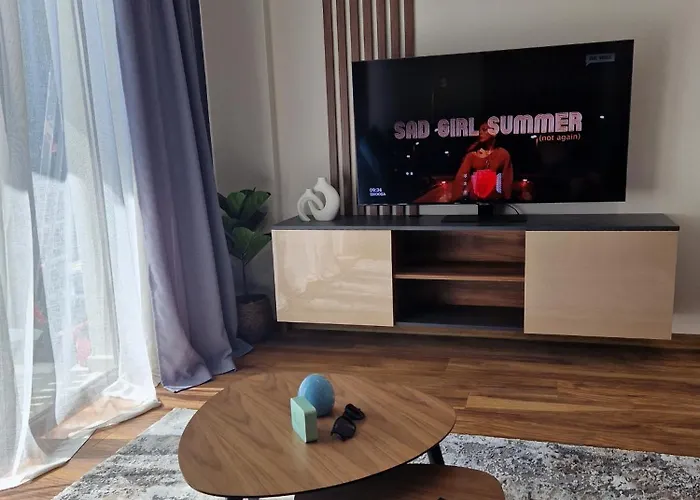 Sea View -10 Min To -weekend Access -garage Incl ヴァルナ